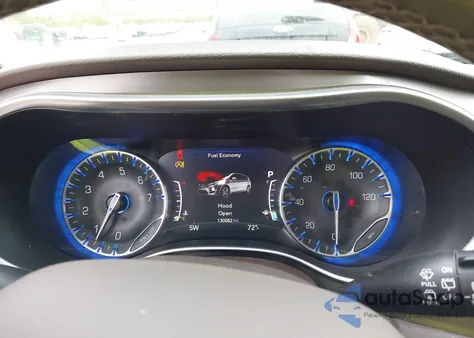 2018 Chrysler Pacifica Touring L Plus z USA, uszkodzony, nr VIN 2C4RC1EG1JR212407